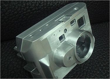 China Kundenspezifisches schnelles Prototyp-industrielles Metallprägemaschinelle Bearbeitung Kamera CNC fournisseur