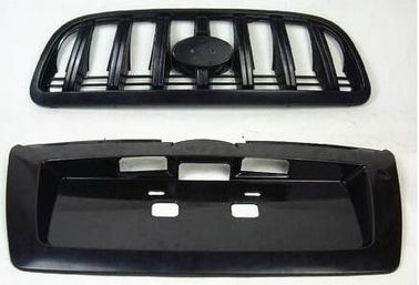 China Bearbeitungsauto-Teile schwarzer Oberflächenendautomobilerstausführungs-Mattplastik-CNC usine